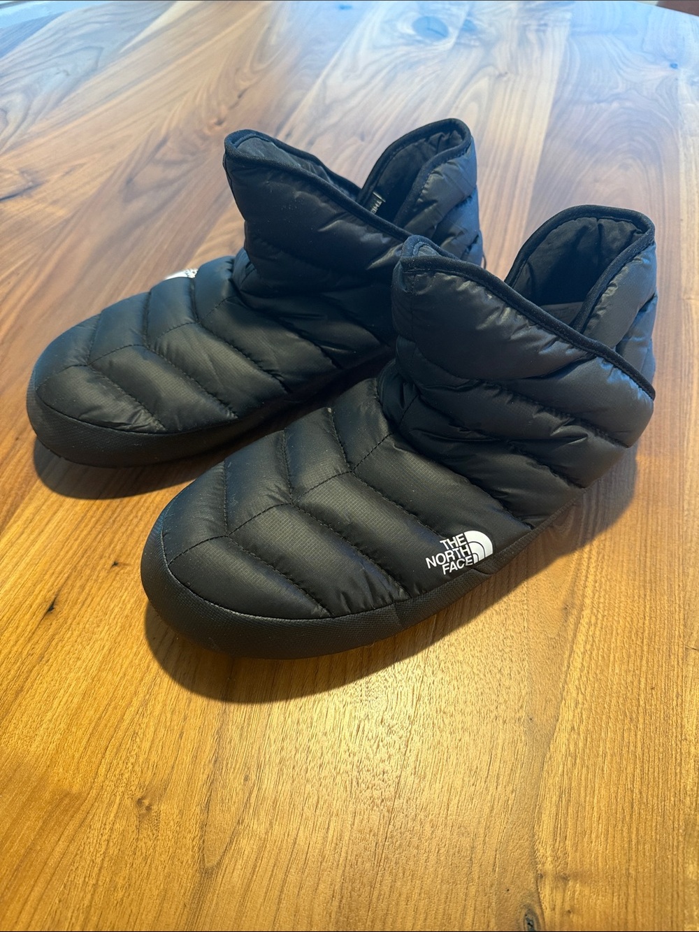 The North Face Black Quilted Slip-On Loafers Mens 13